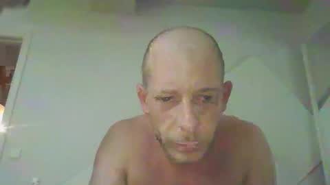 yareck007 online show from April 11, 4:17 am