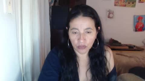 Snapshot of yasmin_love85 chatting on September 30, 5:12 pm yasmin_love85 online show from September 30, 5:12 pm