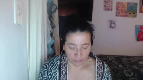 Snapshot of yasmin_love85 chatting on March 3, 1:56 pm yasmin_love85 online show from March 3, 1:56 pm