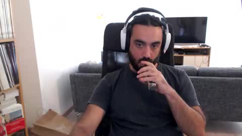 Snapshot of yeeaahoo chatting on October 9, 7:14 am yeeaahoo online show from October 9, 7:14 am