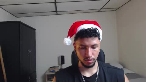 yeff online show from December 22, 1:23 am