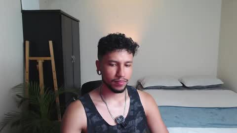 yeff online show from April 12, 1:20 am