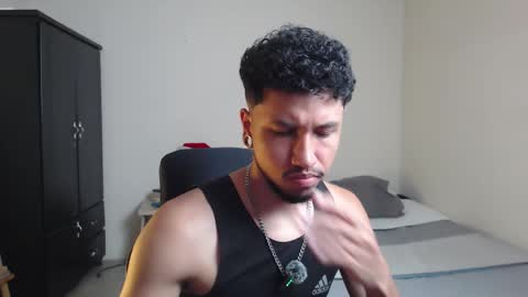 yeff online show from December 21, 1:23 am