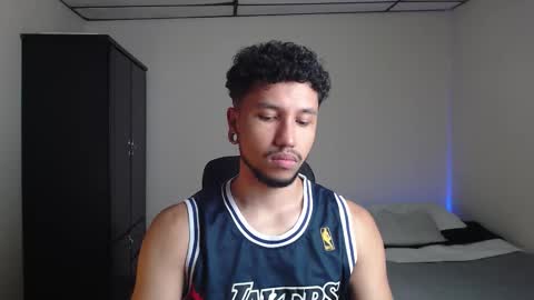 yeff online show from October 22, 1:53 am