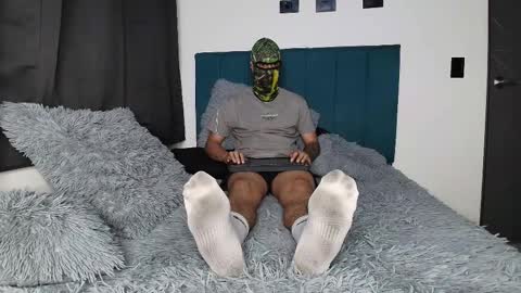 Snapshot of yeisongomezz chatting on October 15, 11:05 pm yeisongomezz online show from October 15, 11:05 pm