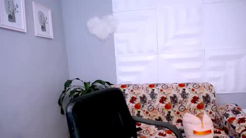 YEM online show from February 26, 4:43 pm