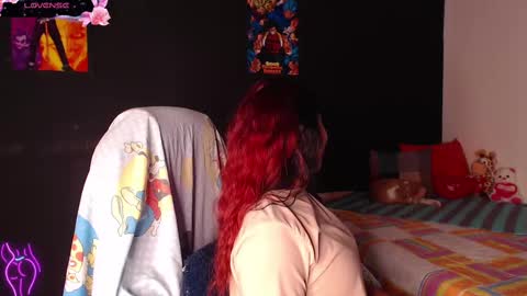 Snapshot of yes2802 chatting on March 12, 3:51 pm Yesi online show from March 12, 3:51 pm