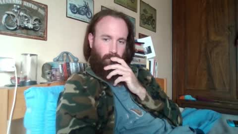 yeti_92 online show from September 30, 12:48 pm