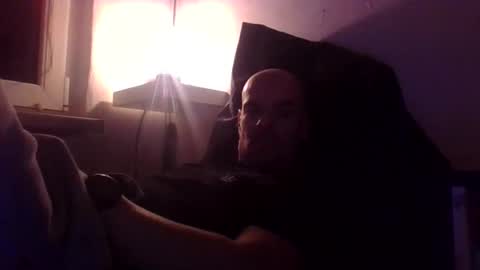 yewloo online show from November 19, 3:55 pm