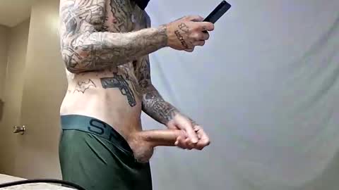 Snapshot of yfwb69xxx chatting on October 16, 2:22 am yfwb69xxx online show from October 16, 2:22 am