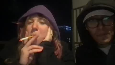 yiddikitti online show from November 29, 6:43 am