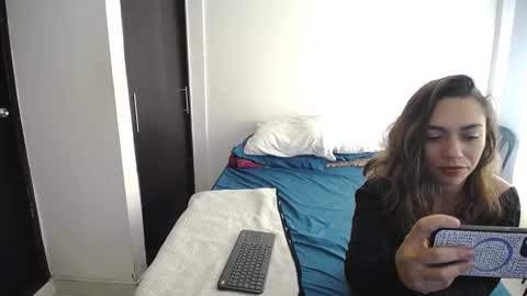 tulipan online show from September 24, 4:36 pm