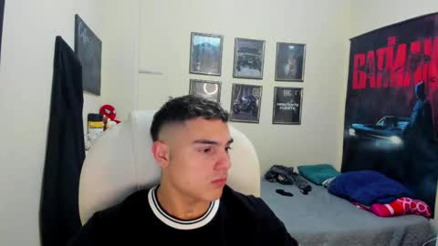 yker online show from April 12, 4:27 am