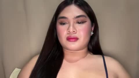 yllana love online show from December 19, 7:40 pm