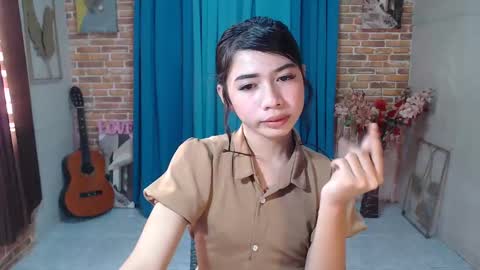 ymee_shane18 online show from January 15, 11:51 pm