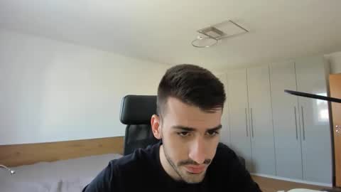 yoda130305 online show from April 24, 3:25 pm