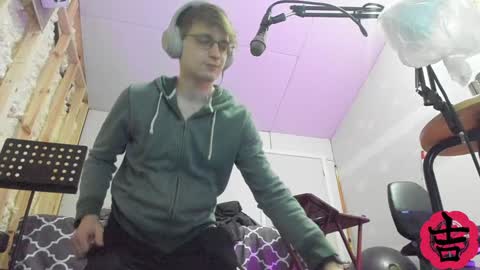 yosh online show from December 2, 7:08 am