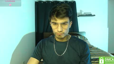 yoshy_man online show from January 14, 2:52 am