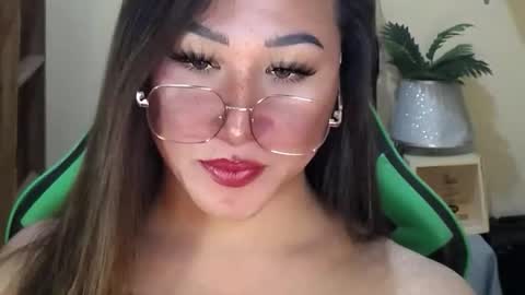 Your Dream Pinay Anna online show from February 15, 11:31 am