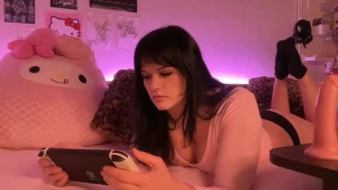 lucy  online show from May 9, 5:13 am