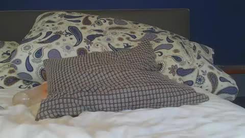 YouMustNotKnow online show from February 9, 12:52 pm