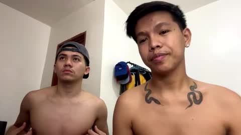 Cyrus online show from February 5, 5:27 pm