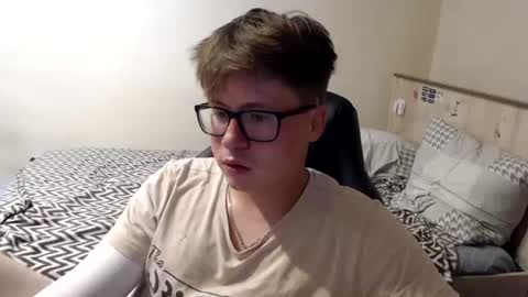 Max online show from July 8, 3:48 pm