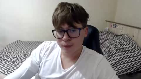 Max online show from July 29, 3:28 am