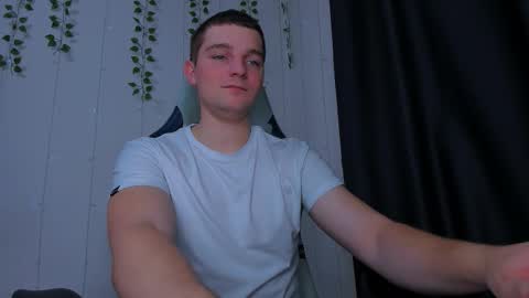 your_claddagh online show from December 18, 3:29 pm