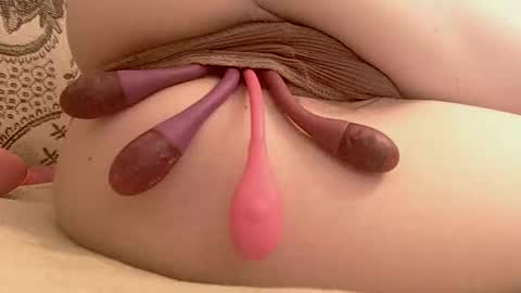 Emily online show from March 31, 9:10 am