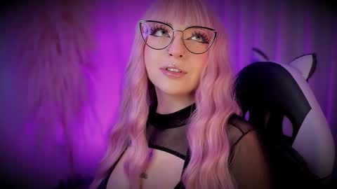 Cami independent model online show from March 29, 4:03 am