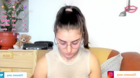 Andrea Your sweet farmer girl online show from February 7, 9:47 am