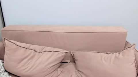 your_shy_guy online show from November 24, 5:50 am