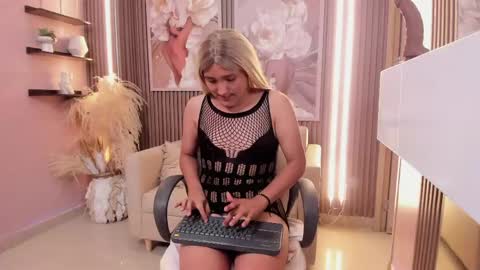 NATASHA online show from May 6, 12:38 am
