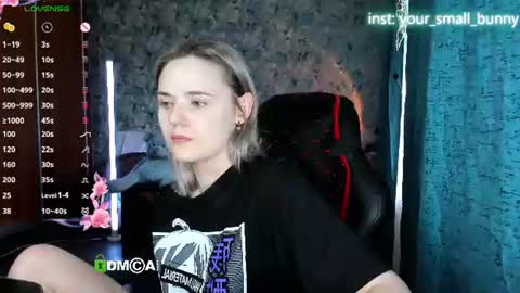 Molly online show from July 7, 7:23 am