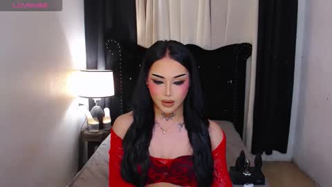 kim online show from March 3, 10:44 am