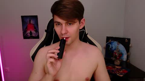 Billy online show from December 22, 9:44 am