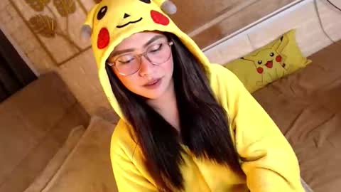 JEN  online show from March 14, 2:21 pm