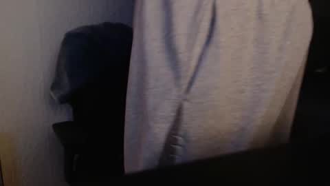 hornyedging online show from March 22, 10:58 pm