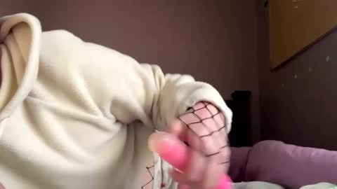 yourelilangel online show from March 7, 9:27 pm