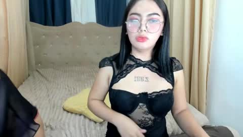 yourgirl_lexie4uxoxo online show from May 15, 10:17 pm