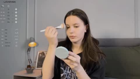 Aida online show from February 21, 10:39 am