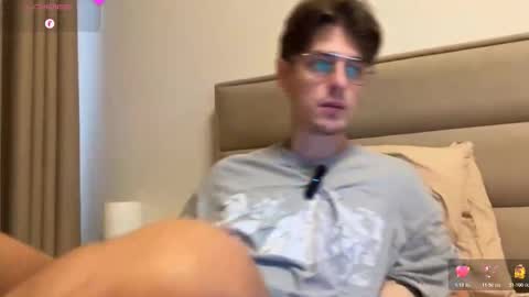 Chris online show from January 11, 8:20 am