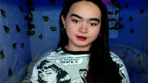 yourprincessthea online show from February 20, 7:23 am