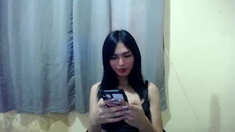 Kylie online show from March 6, 4:44 am