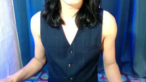 Snapshot of yoursweet_sandra chatting on October 15, 5:58 pm MYSTERIOUS QUEEN online show from October 15, 5:58 pm