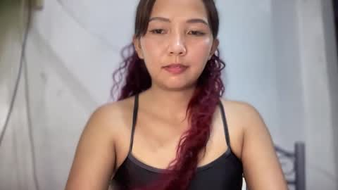 Faye online show from February 24, 6:55 pm