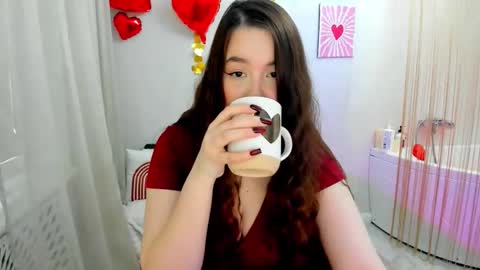 yoursweetmaddy online show from February 21, 11:24 am