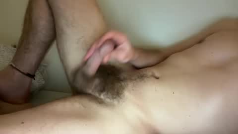 youthfrenchstudent online show from December 15, 6:59 pm