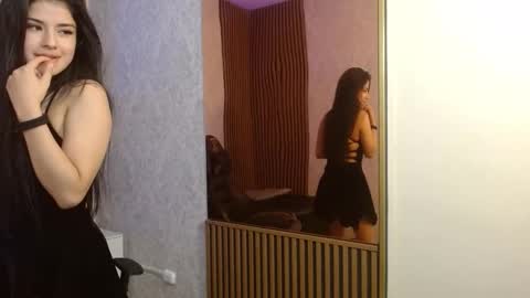 yoyis_tay online show from March 12, 9:57 am